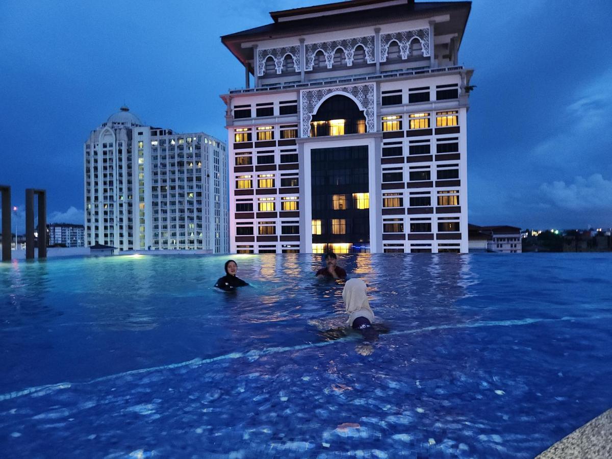 Nusa Luxurious Suite Kota Bharu Dış mekan fotoğraf